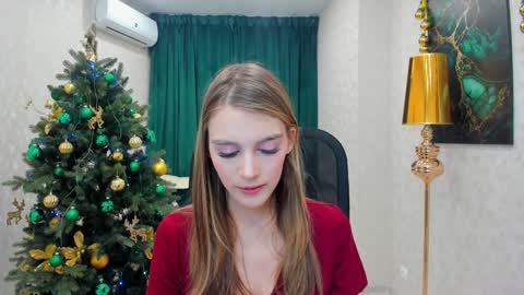 Snapshot of make_love_1 chatting on 30, 12, 2024 Chloe online show from 30, 12, 2024