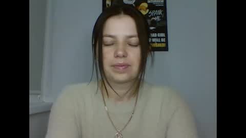 make_mesmile online show from 16, 4, 2026