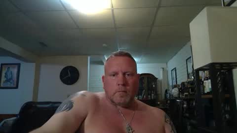 Snapshot of makemetryit2026 chatting on 13, 4, 2026 makemetryit2026 online show from 13, 4, 2026