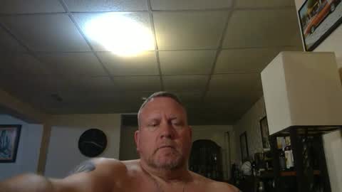 Snapshot of makemetryit2026 chatting on 15, 4, 2026 makemetryit2026 online show from 15, 4, 2026