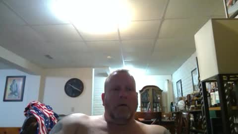 Snapshot of makemetryit2026 chatting on 22, 4, 2026 makemetryit2026 online show from 22, 4, 2026