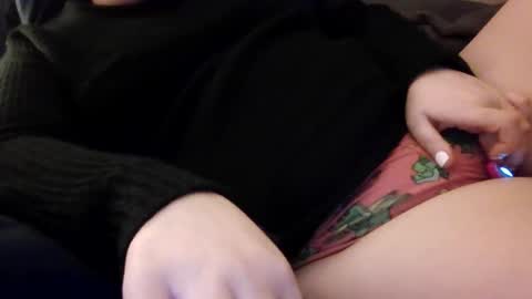 Snapshot of makemewatch chatting on 8, 1, 2026 makemewatch online show from 8, 1, 2026