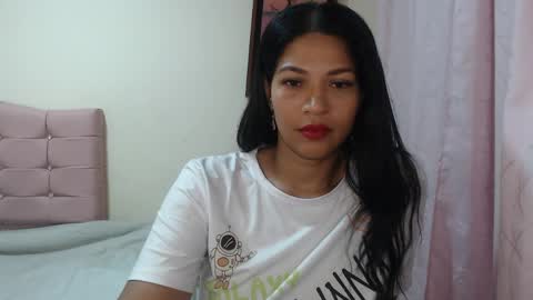 Snapshot of makennaa_1 chatting on 17, 4, 2026 MAKENNAA online show from 17, 4, 2026