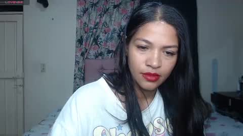Snapshot of makennaa_1 chatting on 4, 7, 2026 MAKENNAA online show from 4, 7, 2026