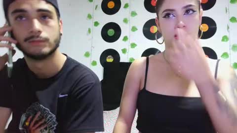 Snapshot of makenzy_darly chatting on 6, 12, 2024 Makenzy darly online show from 6, 12, 2024