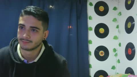 Snapshot of makenzy_darly chatting on 6, 2, 2025 Makenzy darly online show from 6, 2, 2025