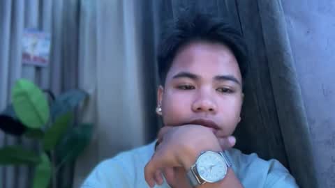 makeyoumineee online show from 13, 4, 2026