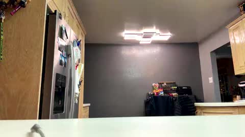 makeyousquirt1969 online show from 6, 1, 2026