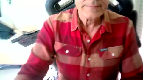 Snapshot of makis8989 chatting on 24, 1, 2025 makis8989 online show from 24, 1, 2025