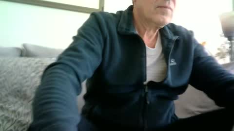 Snapshot of makis8989 chatting on 23, 2, 2025 makis8989 online show from 23, 2, 2025