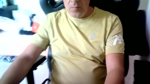 Snapshot of makis8989 chatting on 20, 9, 2025 makis8989 online show from 20, 9, 2025