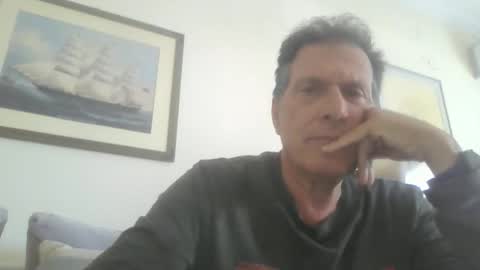 Snapshot of makis8989 chatting on 13, 10, 2025 makis8989 online show from 13, 10, 2025