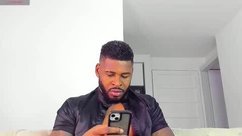 Snapshot of makonneen chatting on 7, 1, 2026 Makonnen online show from 7, 1, 2026