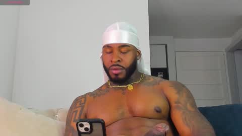 Snapshot of makonneen chatting on 11, 1, 2026 Makonnen online show from 11, 1, 2026