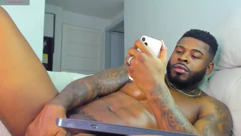 Snapshot of makonneen chatting on 12, 3, 2026 Makonnen online show from 12, 3, 2026