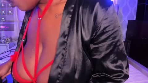 Snapshot of malaaiikaa chatting on 11, 1, 2025 malaaiikaa online show from 11, 1, 2025