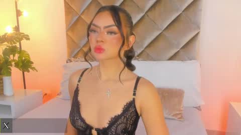 Snapshot of malaia_hills chatting on 3, 6, 2026 Call Me Mala online show from 3, 6, 2026
