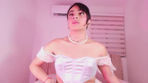 Snapshot of malaia_thompson_ chatting on 6, 6, 2026 malaia thompson online show from 6, 6, 2026