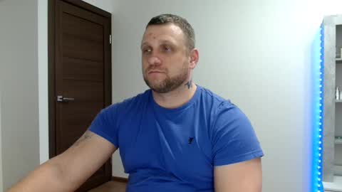 Snapshot of malchyshka chatting on 4, 3, 2026 malchyshka online show from 4, 3, 2026