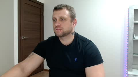 Snapshot of malchyshka chatting on 29, 3, 2026 malchyshka online show from 29, 3, 2026