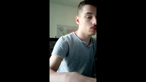 Snapshot of male20y chatting on 3, 5, 2026 male20y online show from 3, 5, 2026