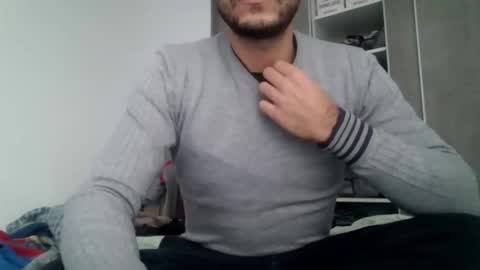 Snapshot of maleboyz chatting on 1, 12, 2025 Boybi online show from 1, 12, 2025