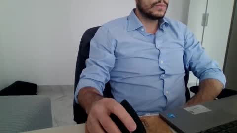 Snapshot of maleboyz chatting on 12, 1, 2026 Boybi online show from 12, 1, 2026