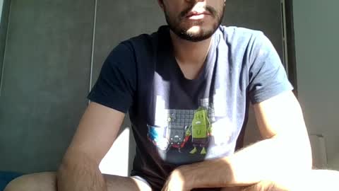 Snapshot of maleboyz chatting on 18, 3, 2026 Boybi online show from 18, 3, 2026