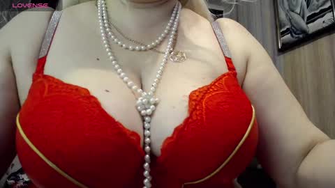 Snapshot of maleficentgold chatting on 27, 2, 2025 Madlen online show from 27, 2, 2025
