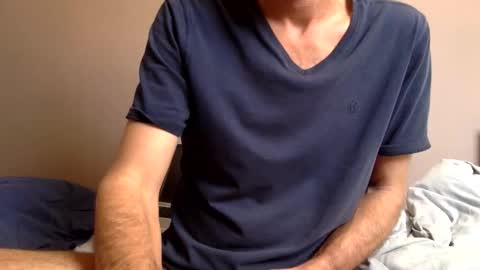 Snapshot of malefrench1 chatting on 18, 10, 2025 malefrench1 online show from 18, 10, 2025
