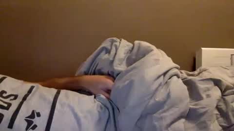 Snapshot of malefrench1 chatting on 5, 11, 2025 malefrench1 online show from 5, 11, 2025