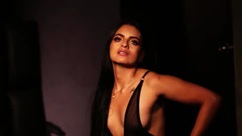 Snapshot of malejadiaz_ chatting on 2, 4, 2026 Maleja Diaz online show from 2, 4, 2026