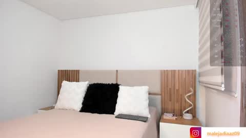 Snapshot of malejadiaz_ chatting on 23, 4, 2026 Maleja Diaz online show from 23, 4, 2026