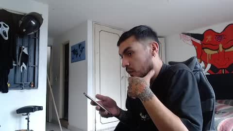malek_xarx online show from 10, 4, 2026