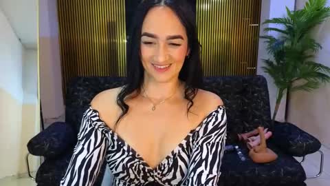 malen_fitnessmilf online show from 27, 2, 2026