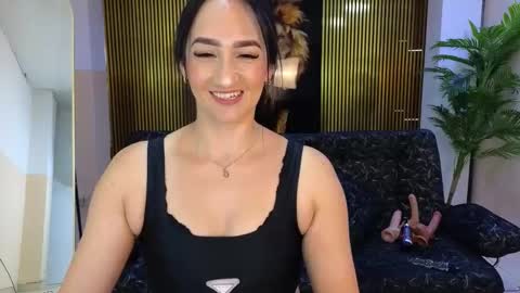 malen_fitnessmilf online show from 5, 3, 2026