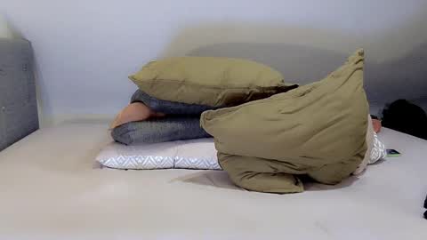 Snapshot of malepawg chatting on 17, 10, 2025 Pawg phat ass white guy online show from 17, 10, 2025
