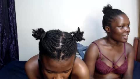 Snapshot of malia_latifa chatting on 23, 4, 2026 lati online show from 23, 4, 2026