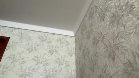 malinka_sweet19 online show from 1, 10, 2025