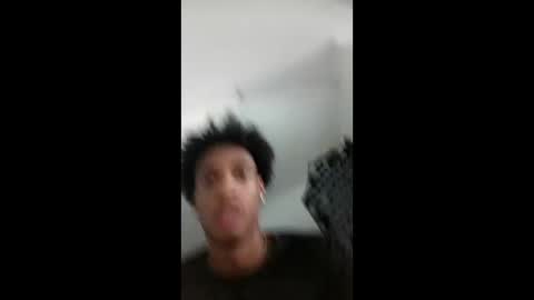 Snapshot of malkongarcia chatting on 19, 12, 2025 malkongarcia online show from 19, 12, 2025