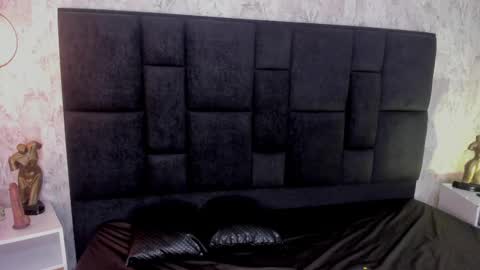 mallory_dietlinde online show from 14, 2, 2025