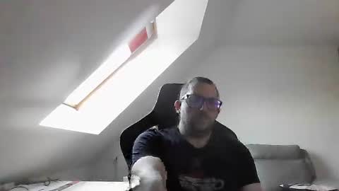 breton online show from 12, 10, 2025