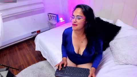 Snapshot of malurivers chatting on 11, 4, 2026 Milu online show from 11, 4, 2026
