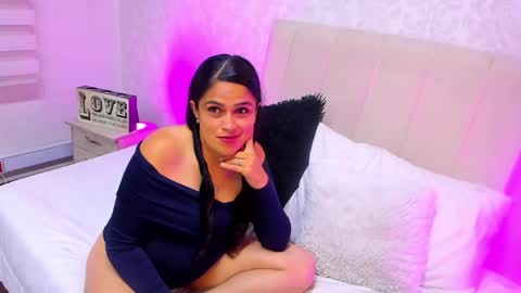 Snapshot of malurivers chatting on 22, 4, 2026 Milu online show from 22, 4, 2026