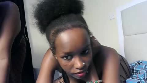 Snapshot of mamaapussy chatting on 13, 2, 2025 mamaa online show from 13, 2, 2025