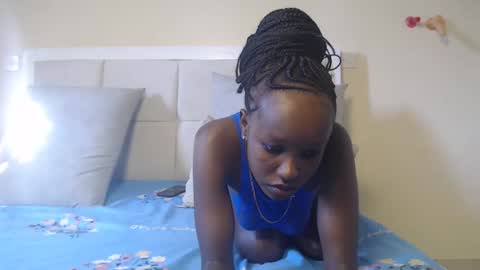 Snapshot of mamaapussy chatting on 25, 2, 2025 mamaa online show from 25, 2, 2025