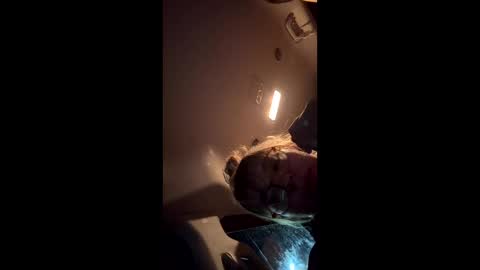 Snapshot of mamasinc6 chatting on 26, 10, 2025 Hippie Mama and Daddy online show from 26, 10, 2025