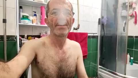 Snapshot of mamuka157 chatting on 1, 6, 2026 mamuka157 online show from 1, 6, 2026
