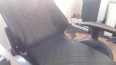 Snapshot of mamute23 chatting on 29, 3, 2026 BigBrazilianCock online show from 29, 3, 2026