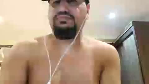 Man new online show from 17, 6, 2026